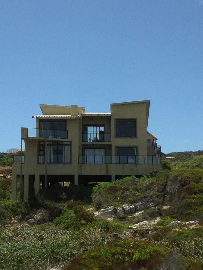 Oyster Bay Beach House Exterior photo